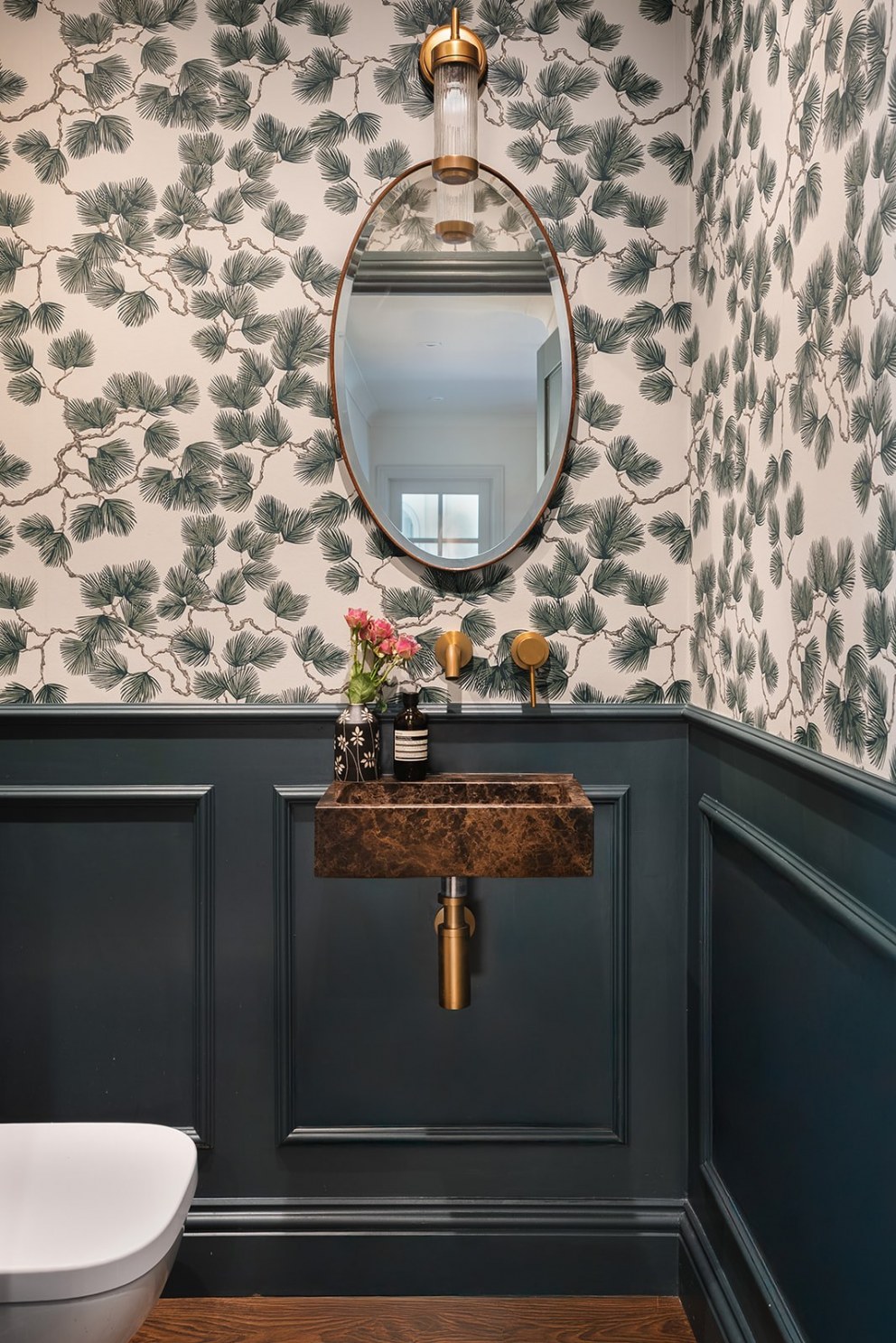 Pine Grove | Cloak Room | Interior Designers